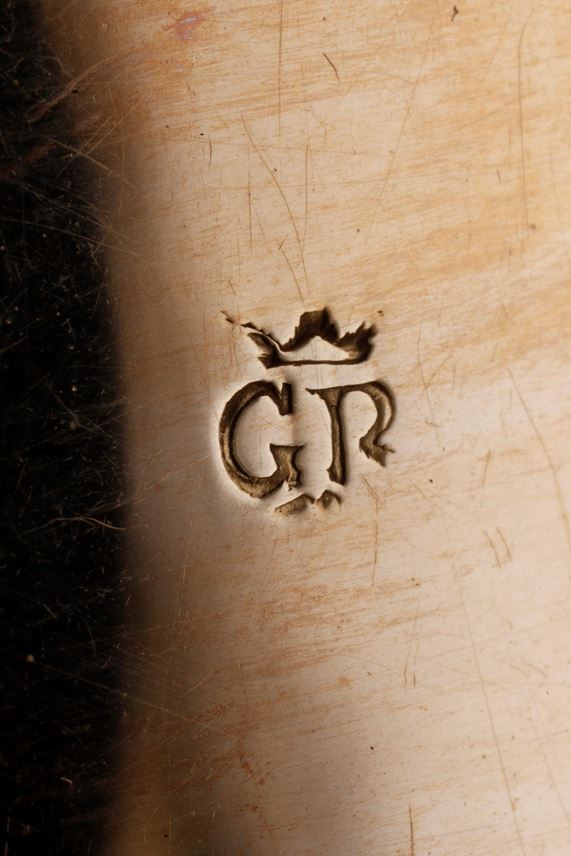 Swiss enamelled gold snuff-box by guidon, rémond &amp; gide | MasterArt